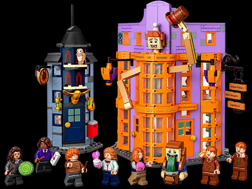 LEGO Diagon Alley: Weasleys' Wizard Wheezes set #76422